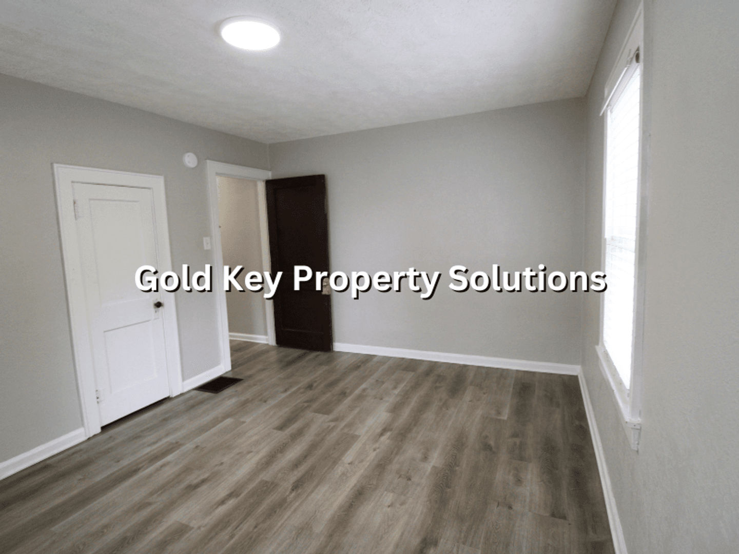 Anderson Apartment: 109-111 W 38th Street