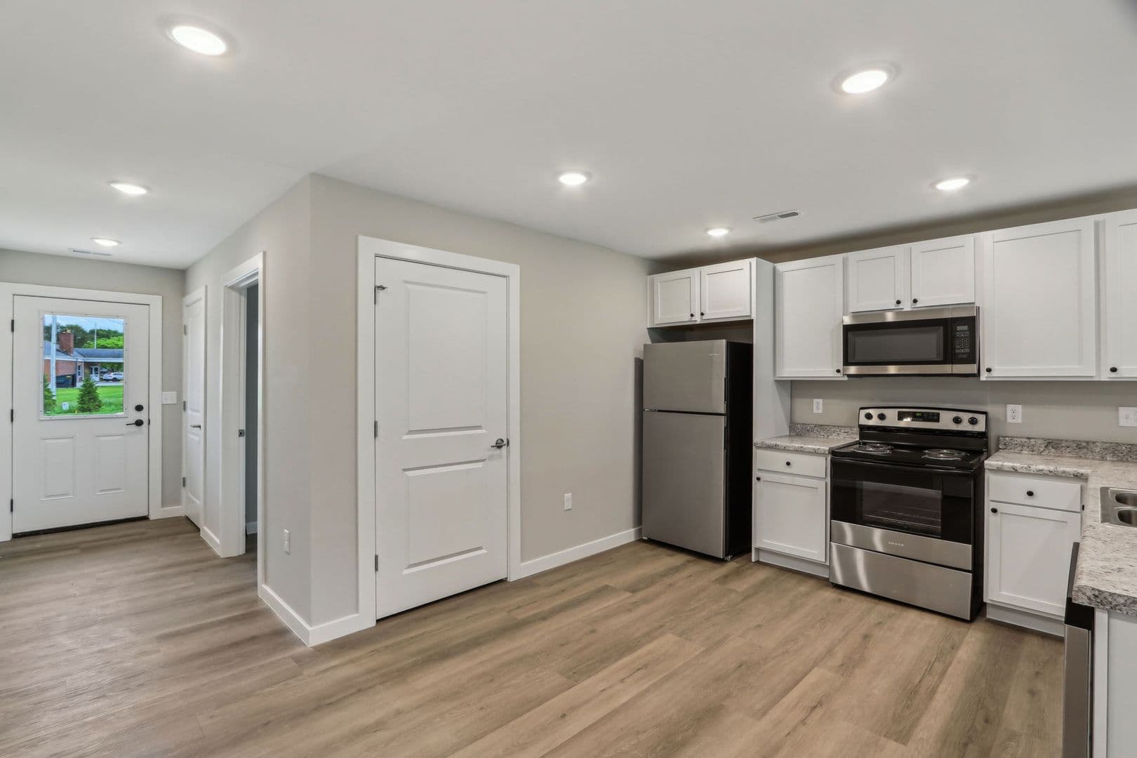 Yorktown Townhome: 9860 W. Smith St