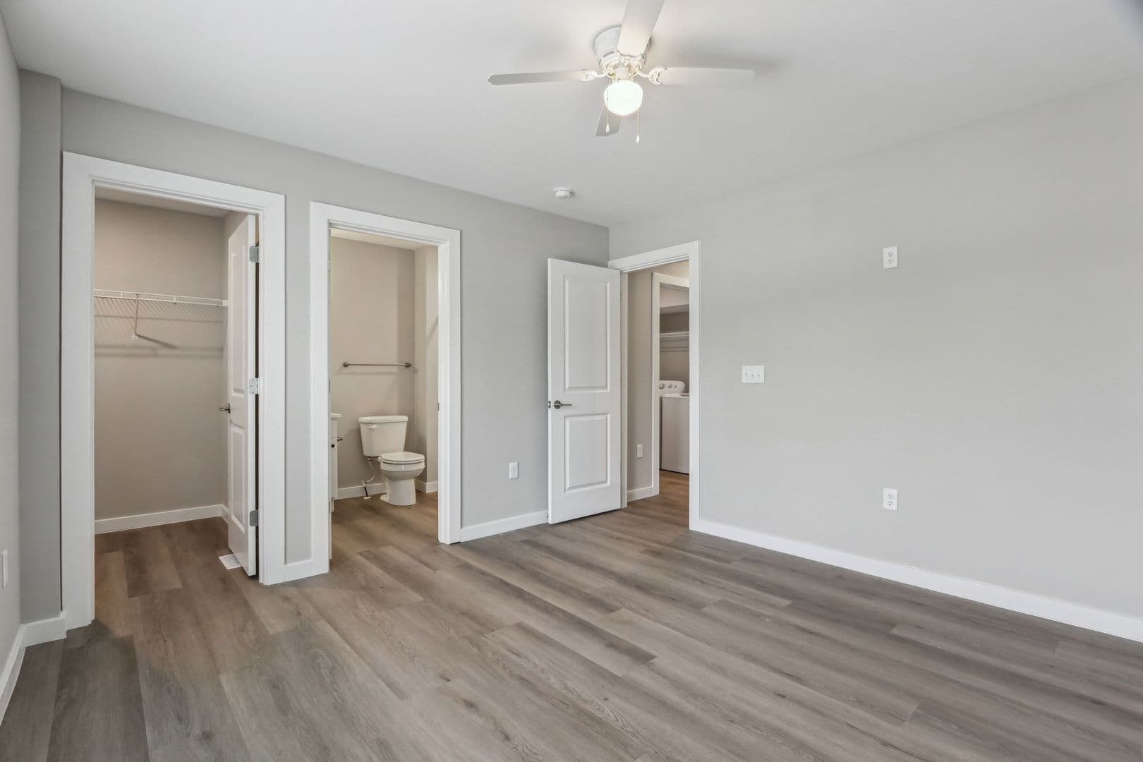 Yorktown Townhome: 9860 W. Smith St