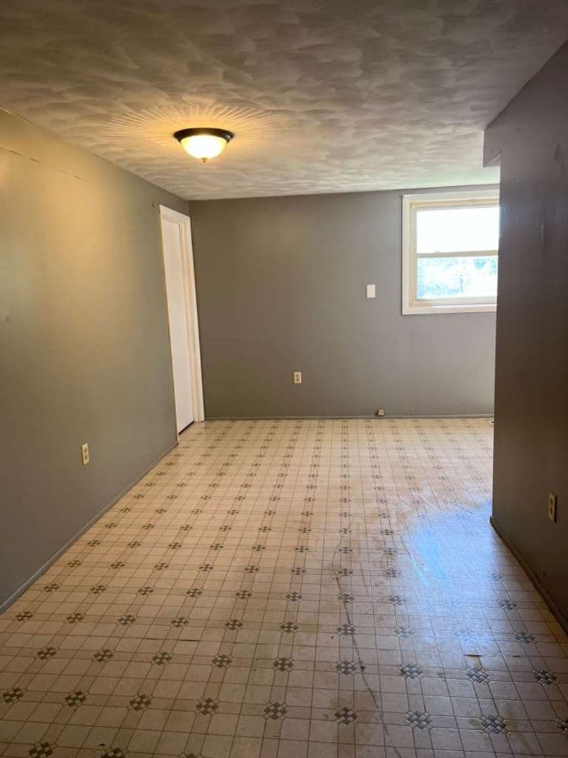 Duncansville Apartment: 1024 3rd Avenue