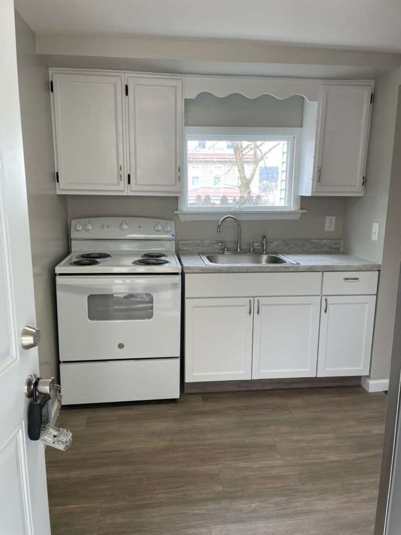 Altoona Apartment: 315 10th Street