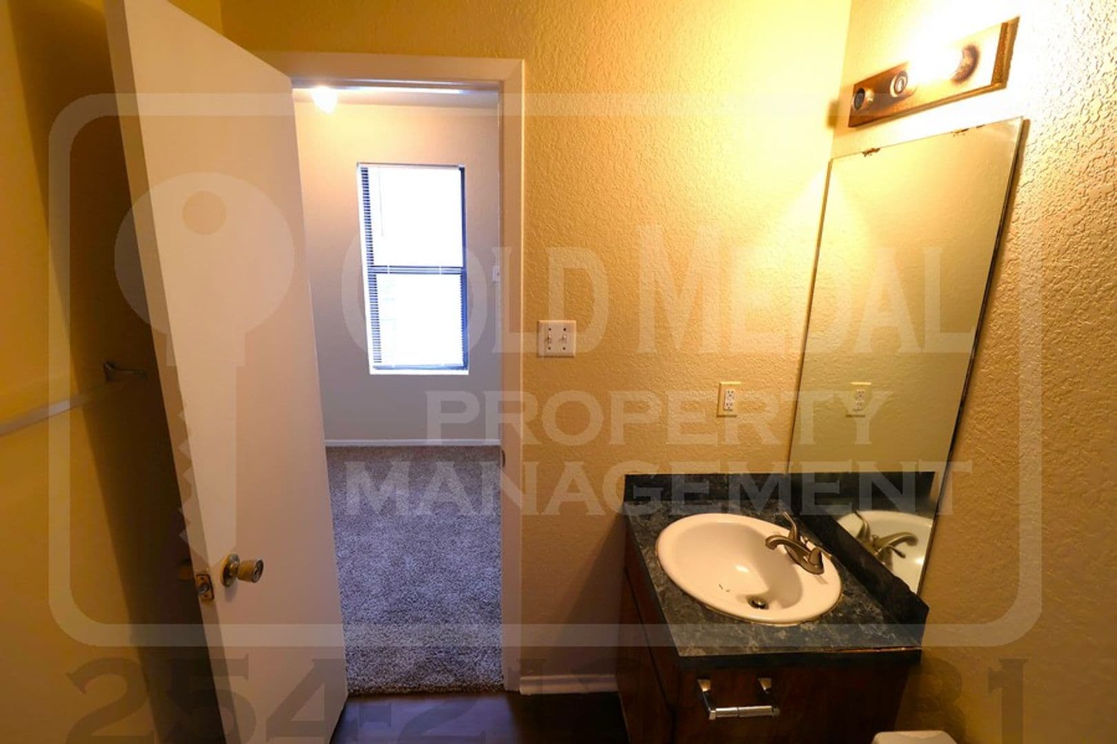 Killeen Apartment: 1106 Leslie Circle