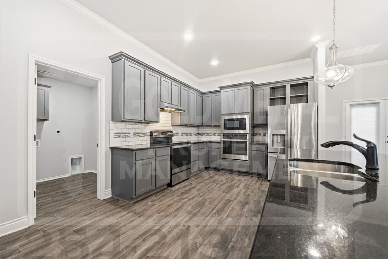 Temple House: 6112 Monza Dr