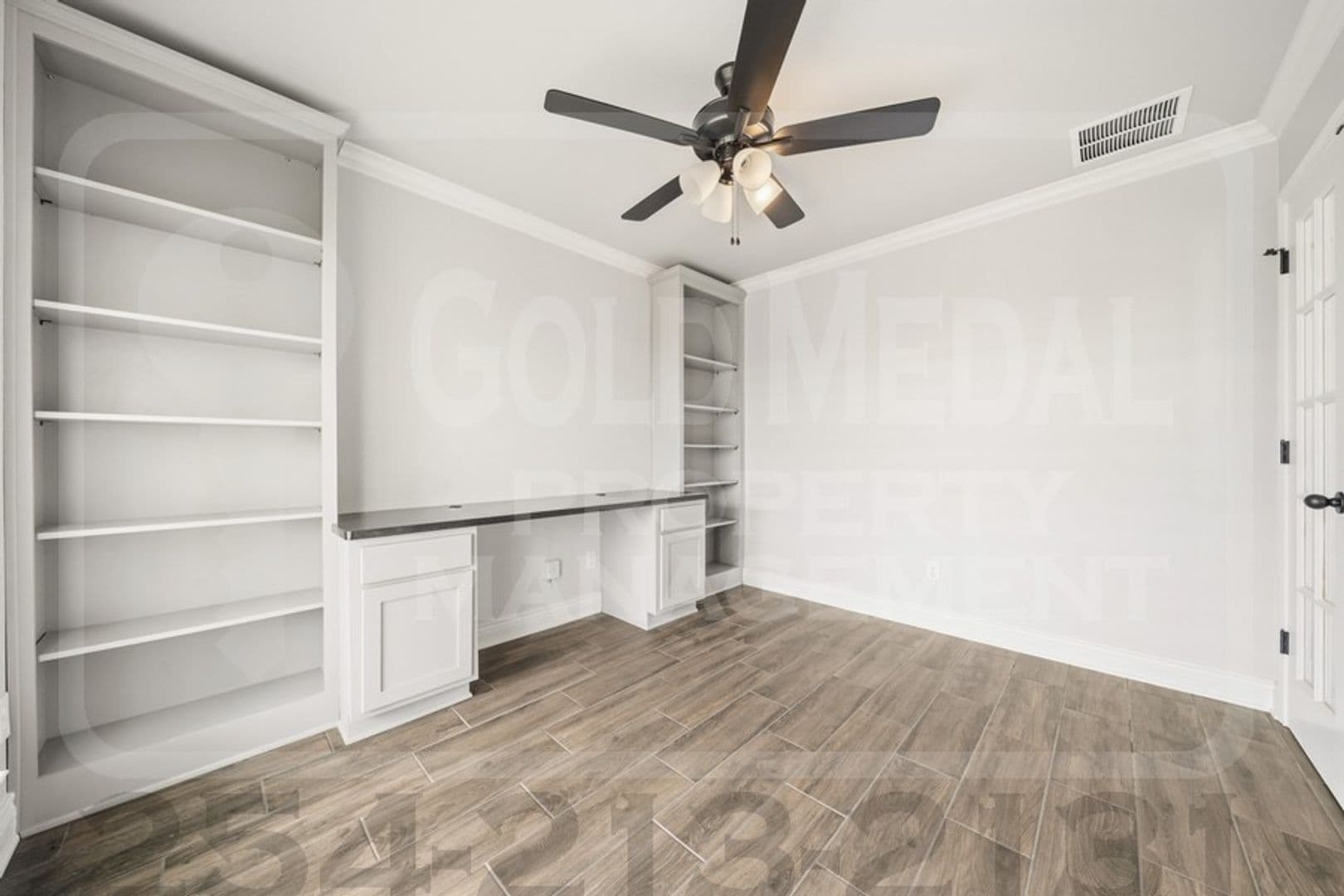 Temple House: 6112 Monza Dr