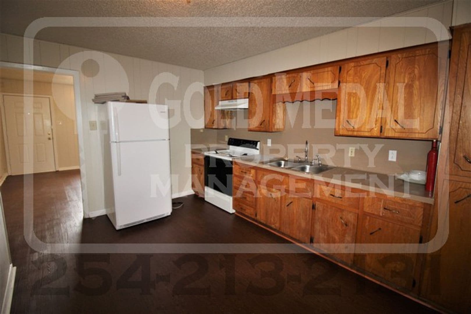 Killeen Apartment: 810 Pecan Circle