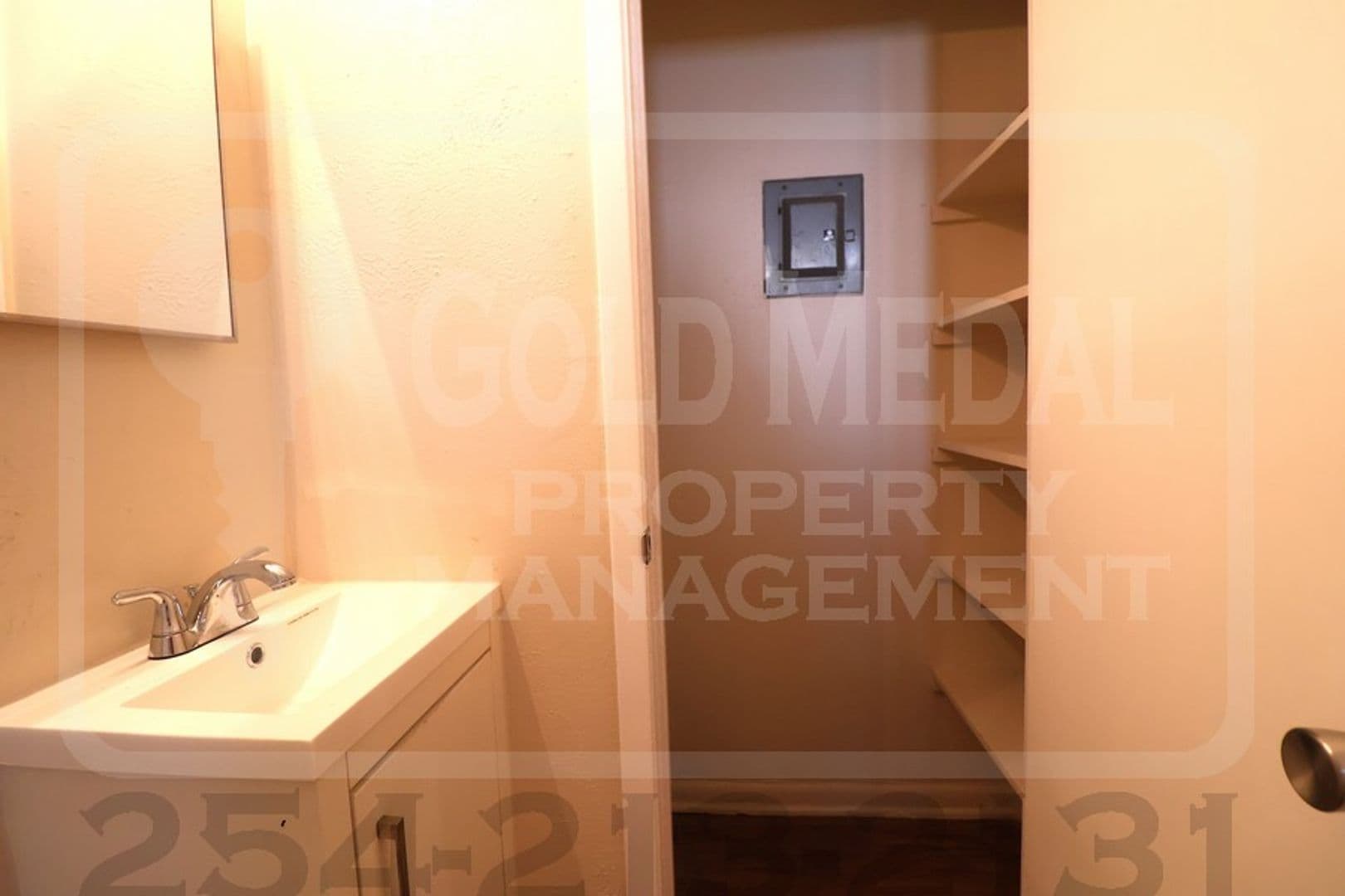 Copperas Cove Apartment: 922-932 JR Ct