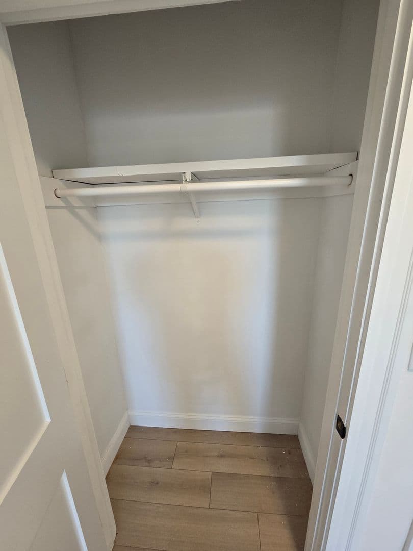 Beverly Apartment: 297-299 Cabot Street