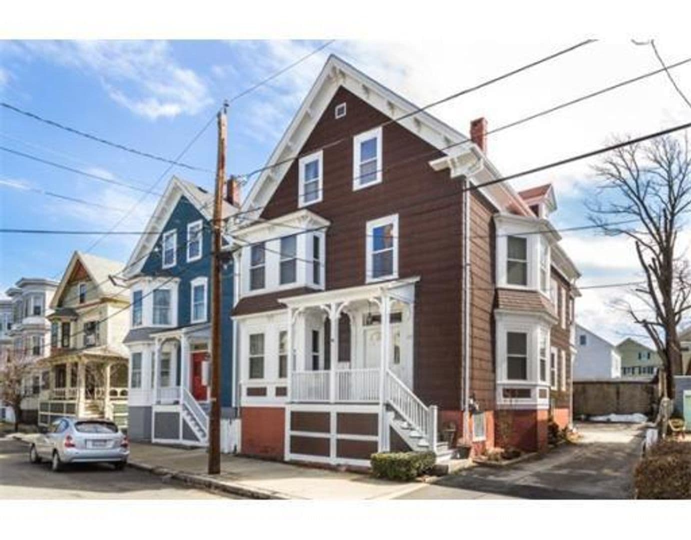 Salem Apartment: 28 Forrester Street