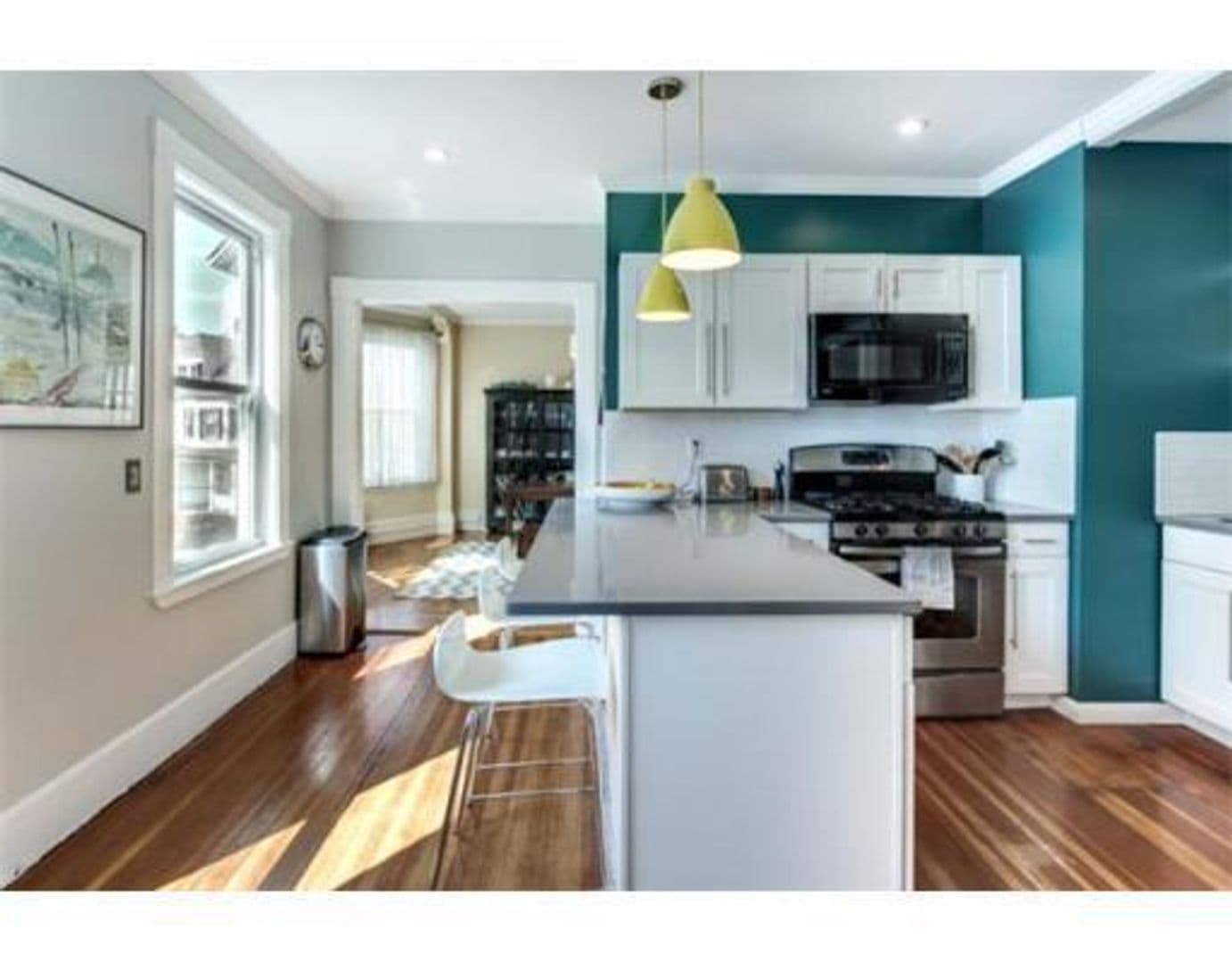 Salem Apartment: 28 Forrester Street