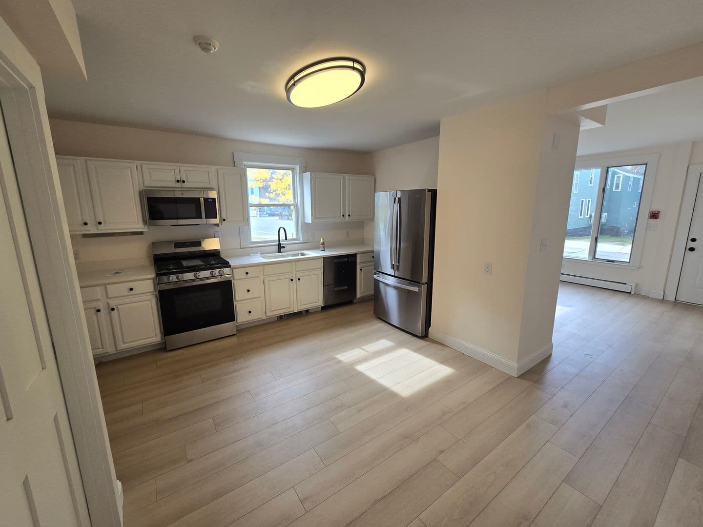 Beverly Apartment: 297-299 Cabot Street