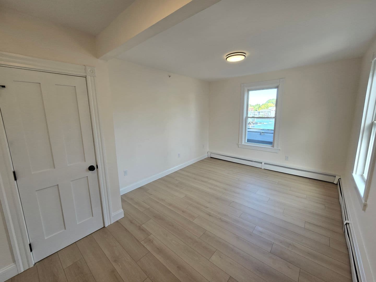 Beverly Apartment: 297-299 Cabot Street