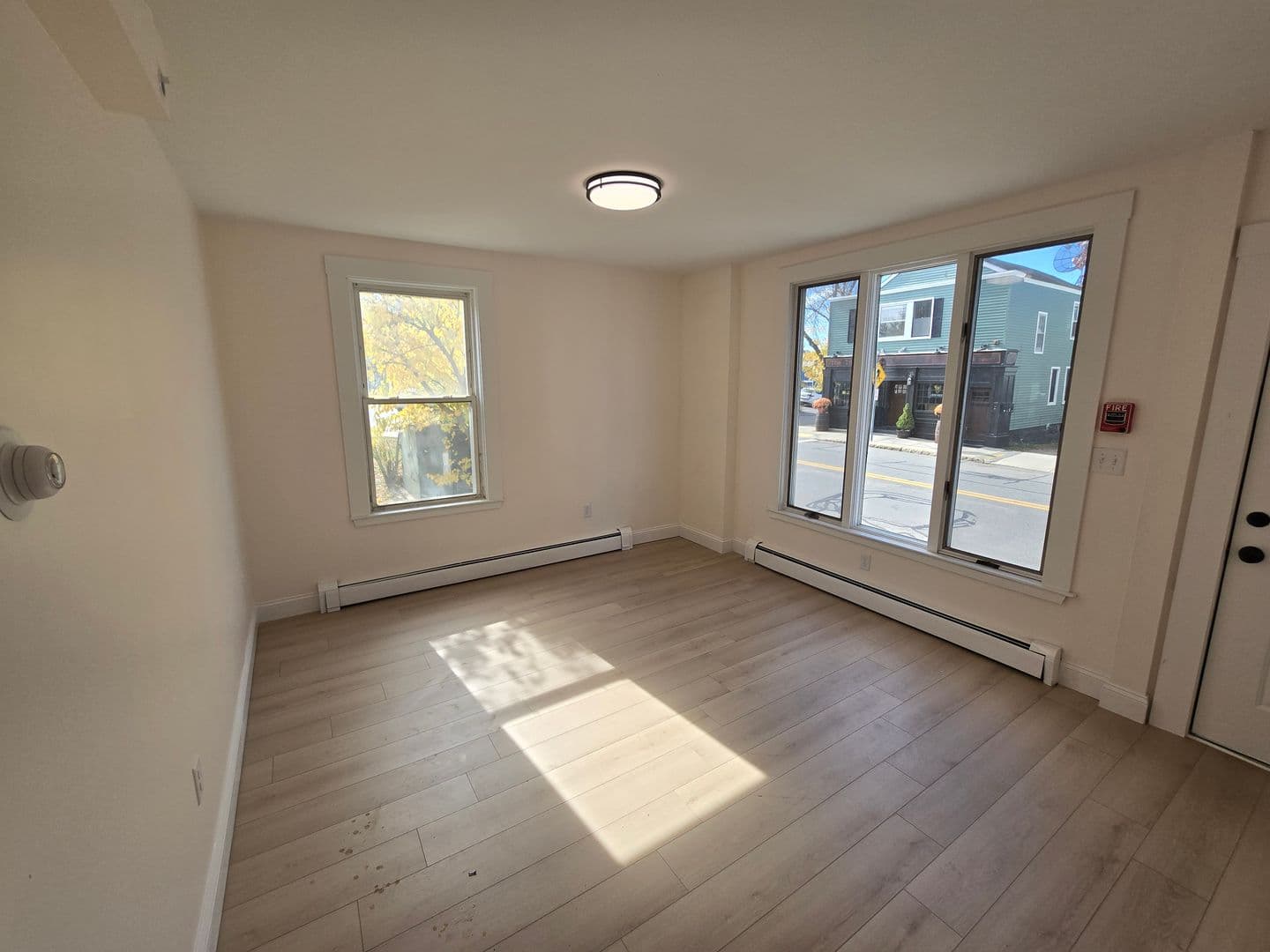 Beverly Apartment: 297-299 Cabot Street