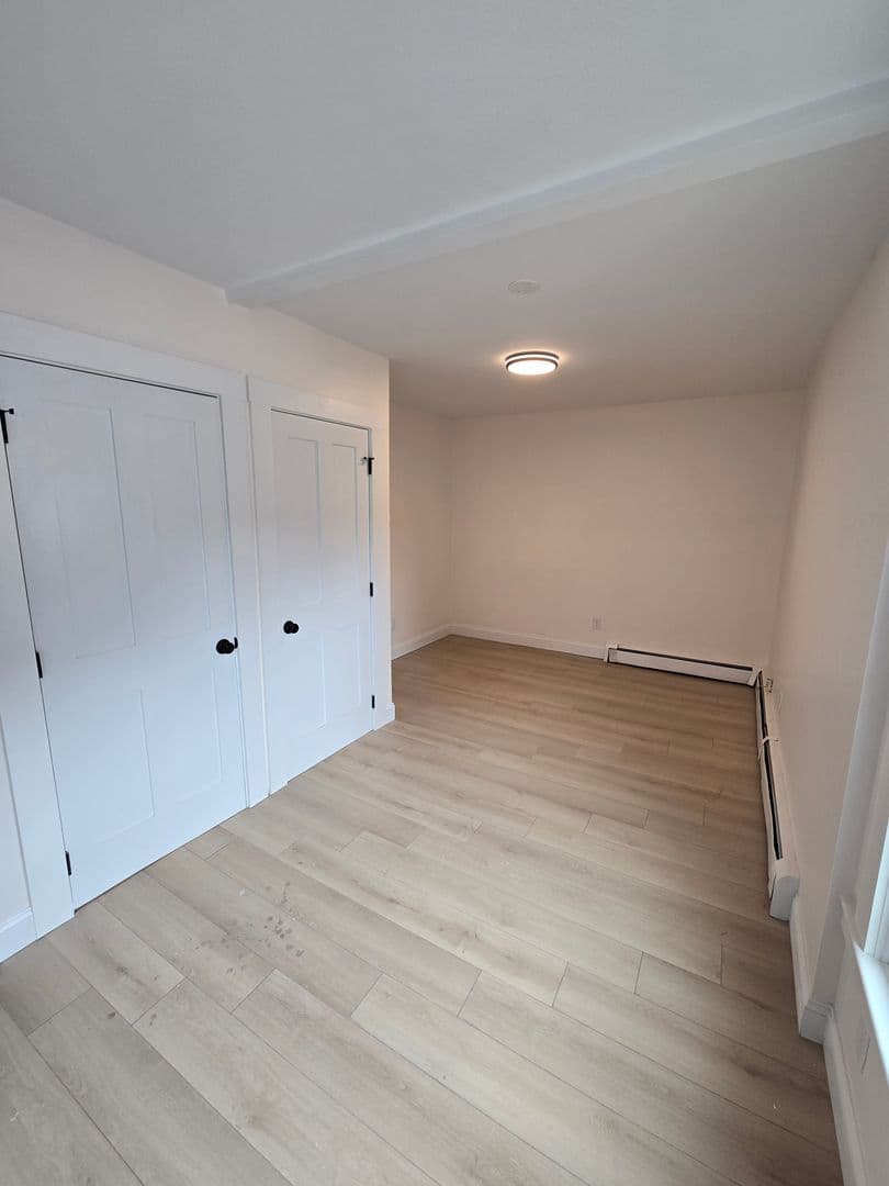 Beverly Apartment: 297-299 Cabot Street