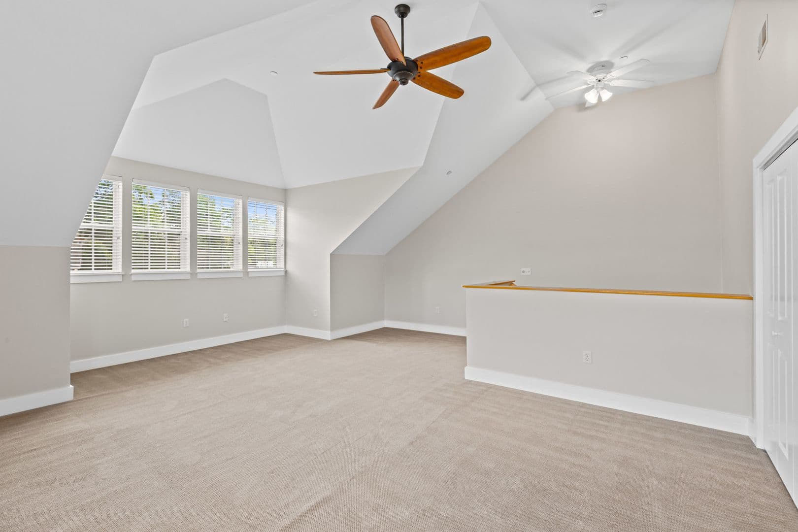 Andover House: 2 Powder Mill Sq. #1