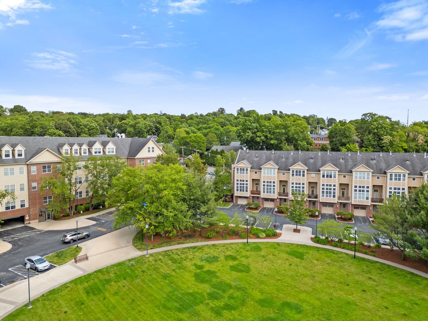 Andover House: 2 Powder Mill Sq. #1