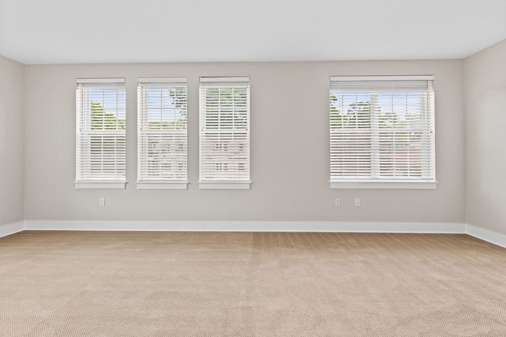 Andover House: 2 Powder Mill Sq. #1