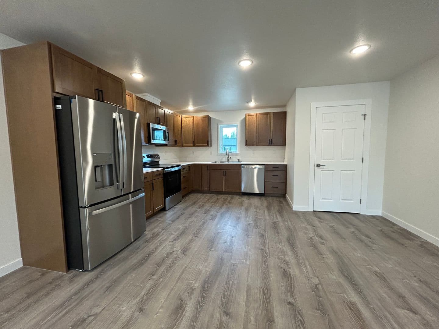 North Pole Apartment: 2644 Roseanne Court - Unit 3