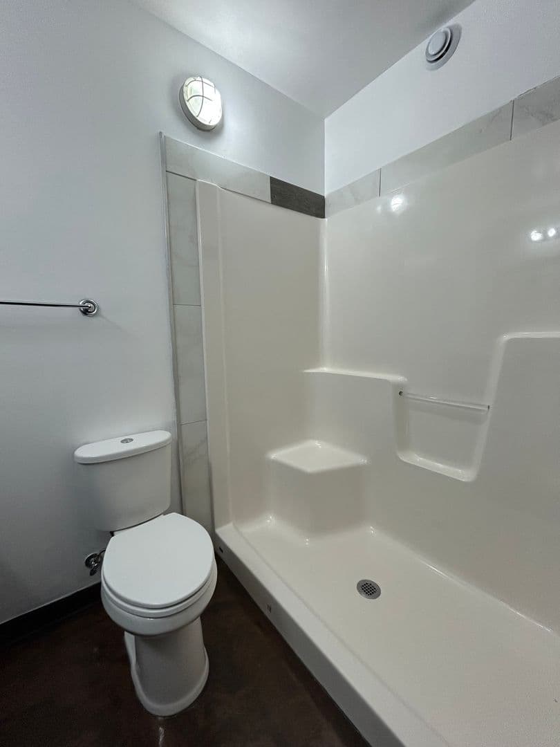 North Pole Apartment: 2727 Park Way