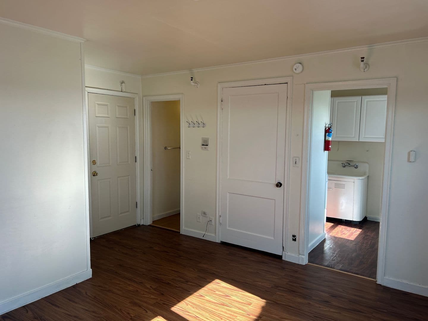 Fairbanks Apartment: 609.5 4th Avenue