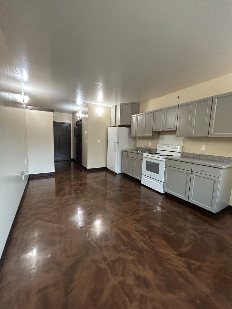 North Pole Apartment: 2727 Park Way