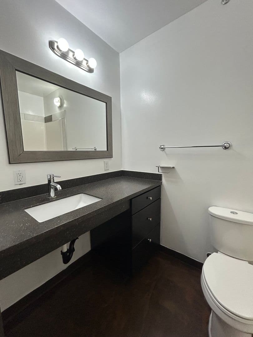 North Pole Apartment: 2727 Park Way