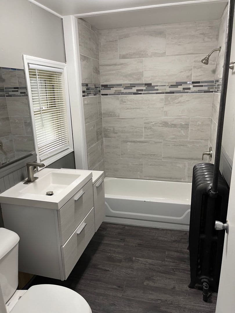 Oshkosh House: 751 Vine