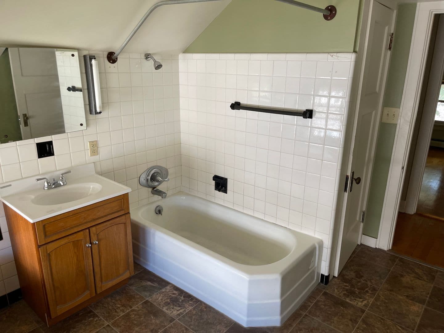 Oshkosh House: 636 Jackson