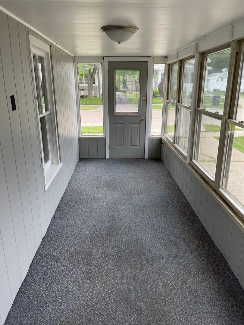 Oshkosh House: 751 Vine
