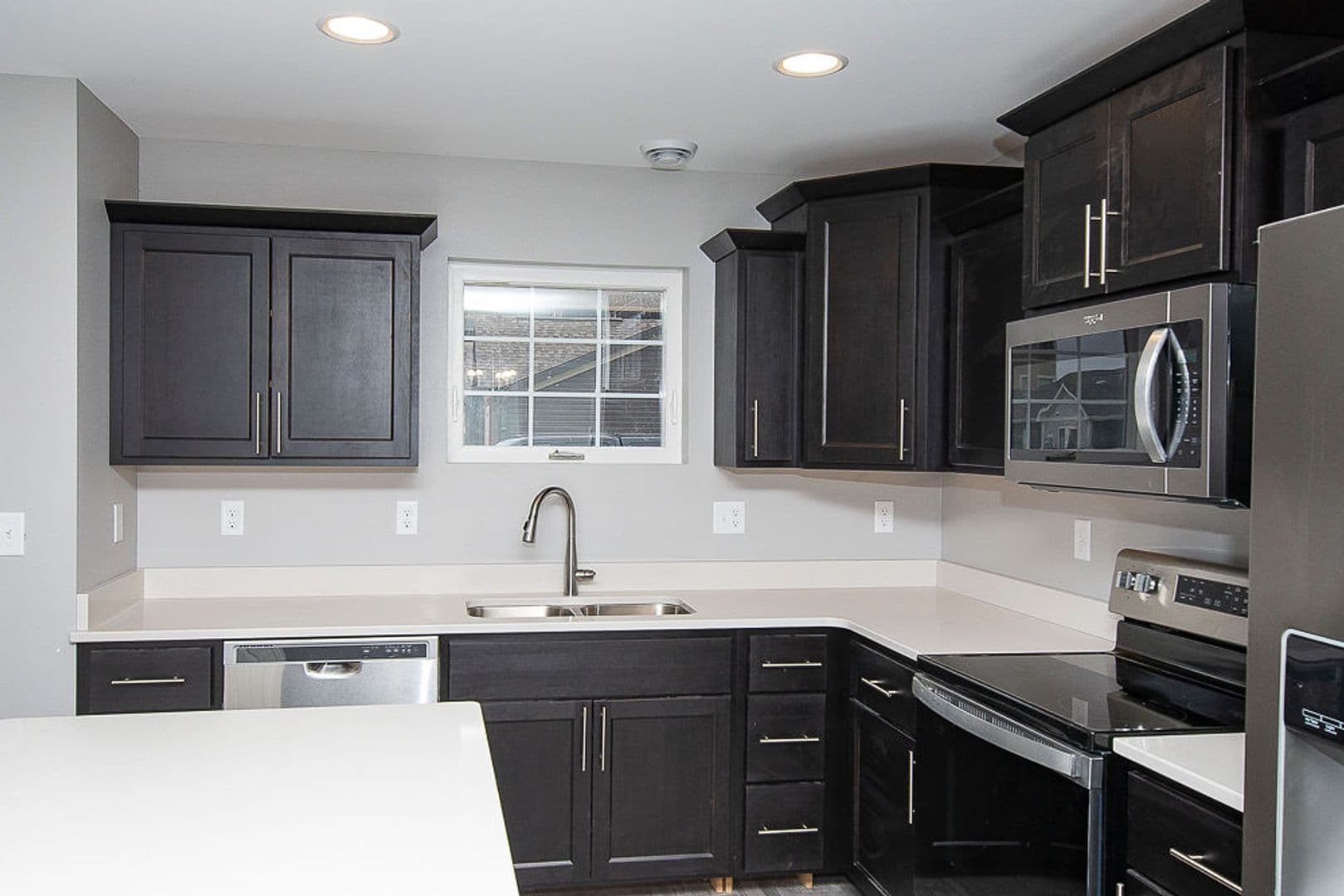 Bismarck House: 125 Sleeper Way