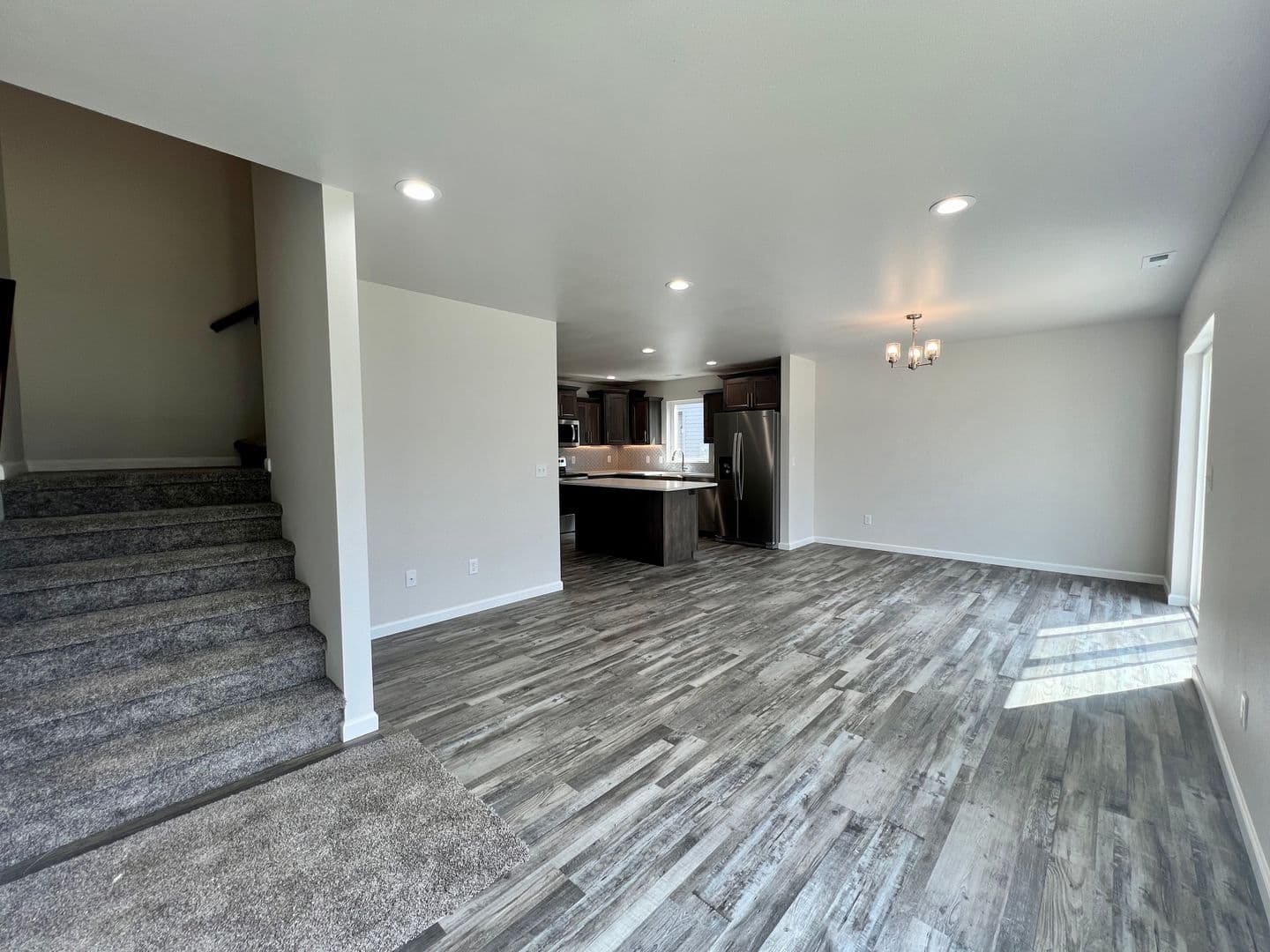 Lincoln House: 133 Marshall Loop