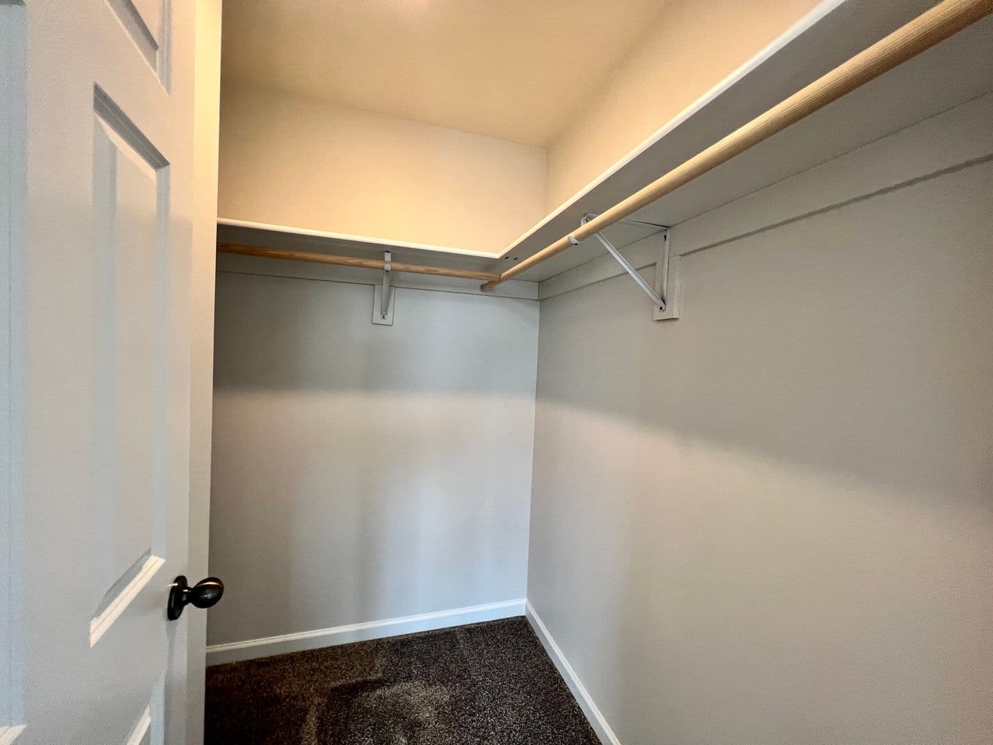Lincoln House: 129 Marshall Loop