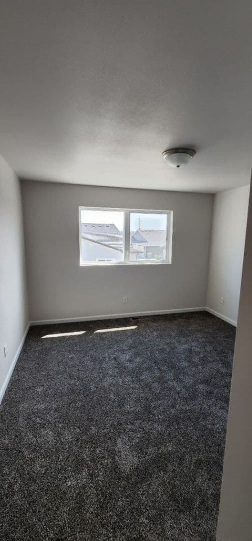 Bismarck House: 3320 Kenner Loop