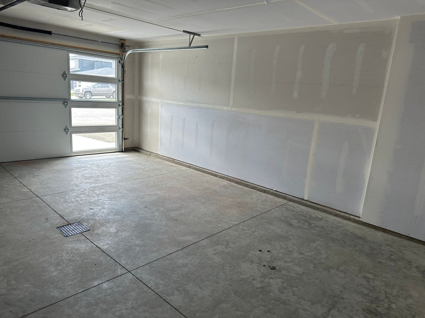 Lincoln House: 108 Marshall Loop