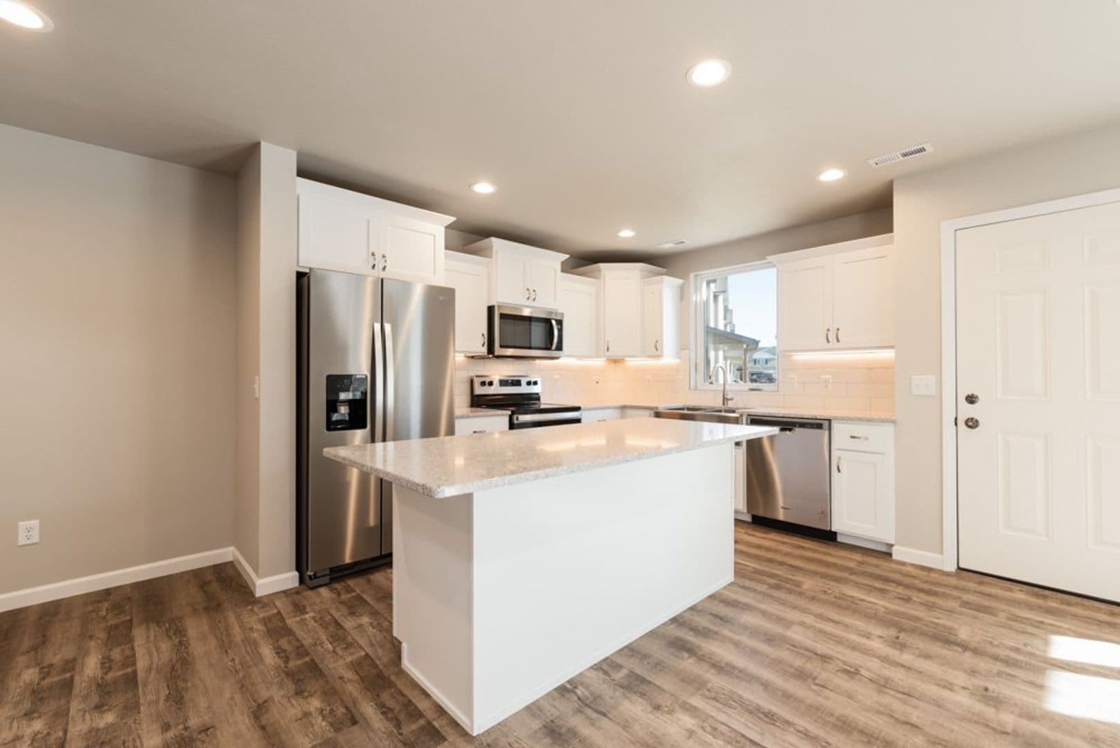 Mandan Townhome: 3826 Libra Bend SE
