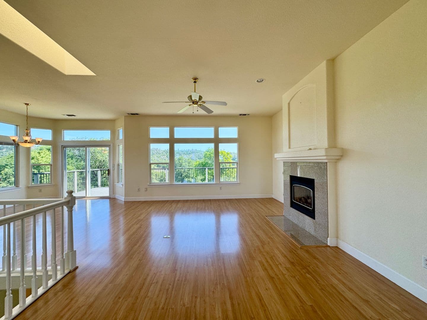 Pilot Hill House: 6255 Peacock Way