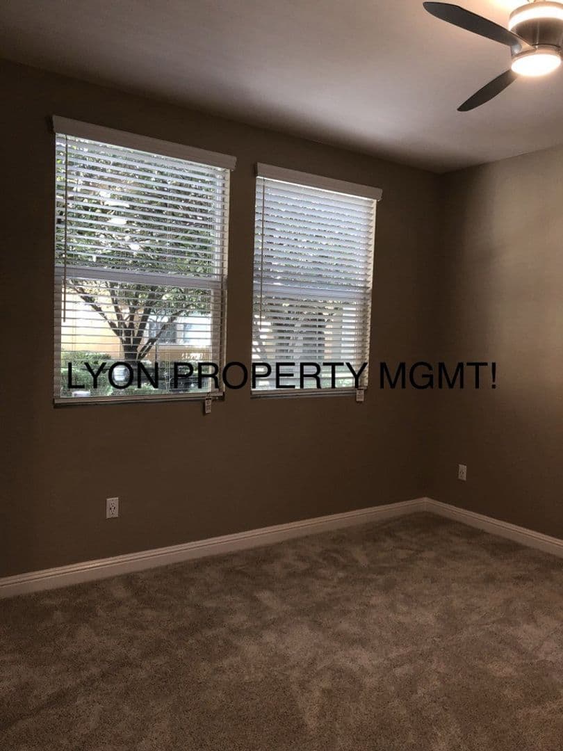Sacramento Condo: 4800 Westlake Pkway #1609