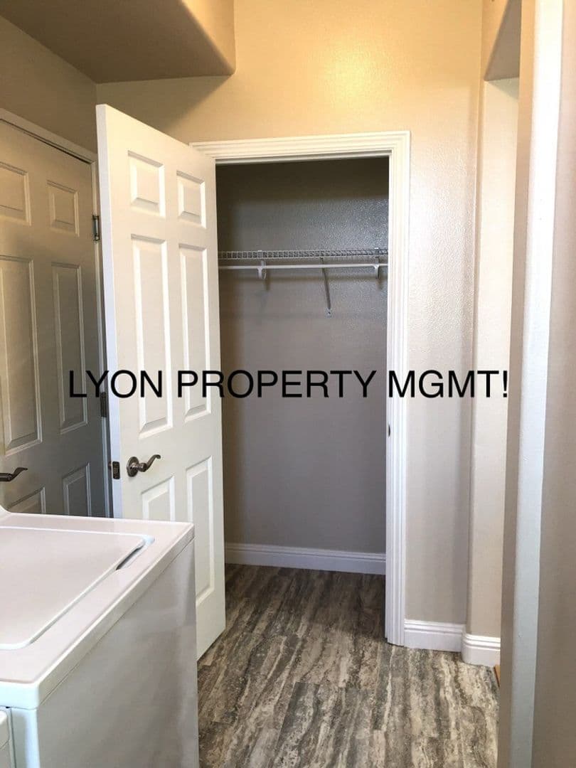 Sacramento Condo: 4800 Westlake Pkway #1609