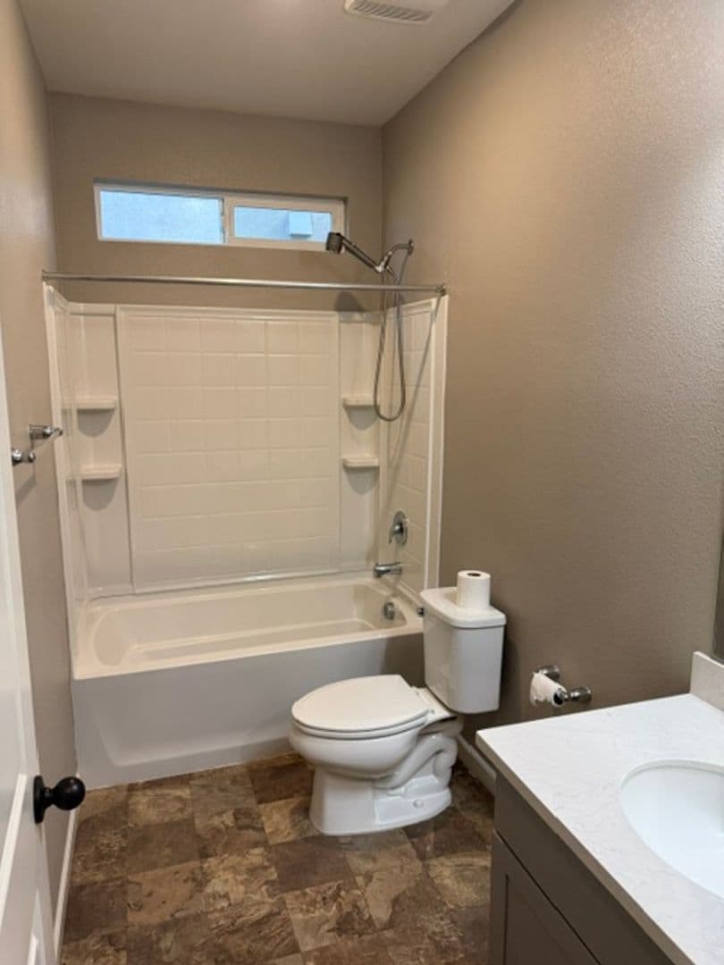 Sacramento House: 5375 Hampton Falls Way