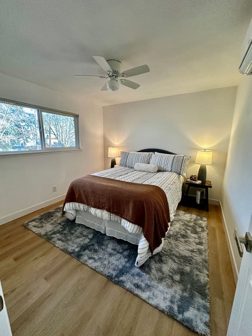 Davis Apartment: 505 - 525  I Street