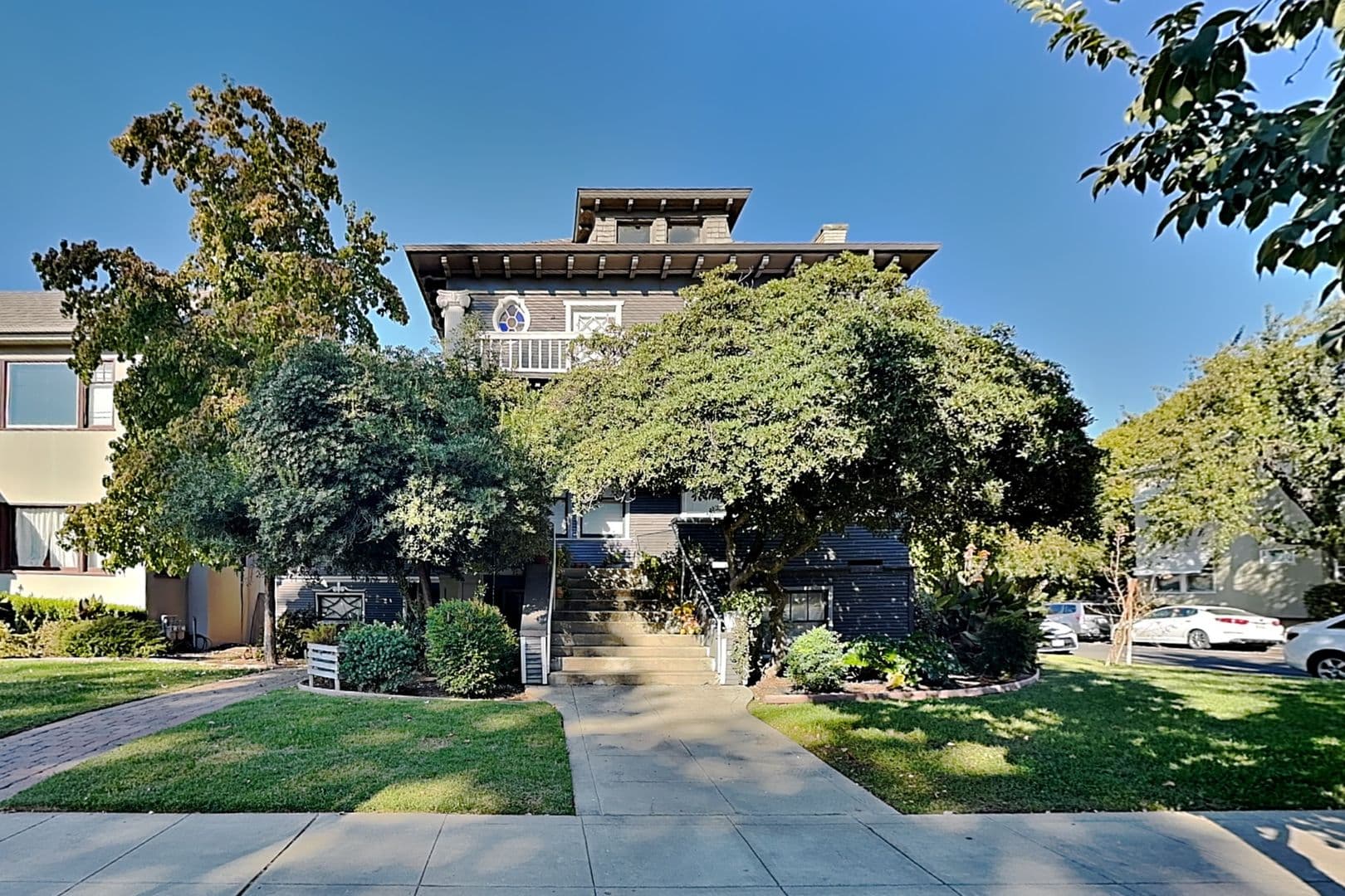 Sacramento Apartment: 3453-3455 J Street
