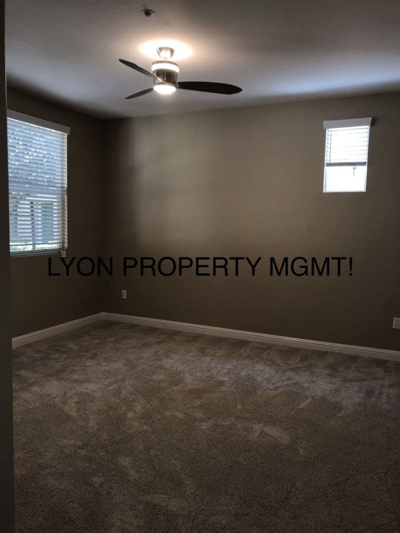 Sacramento Condo: 4800 Westlake Pkway #1609