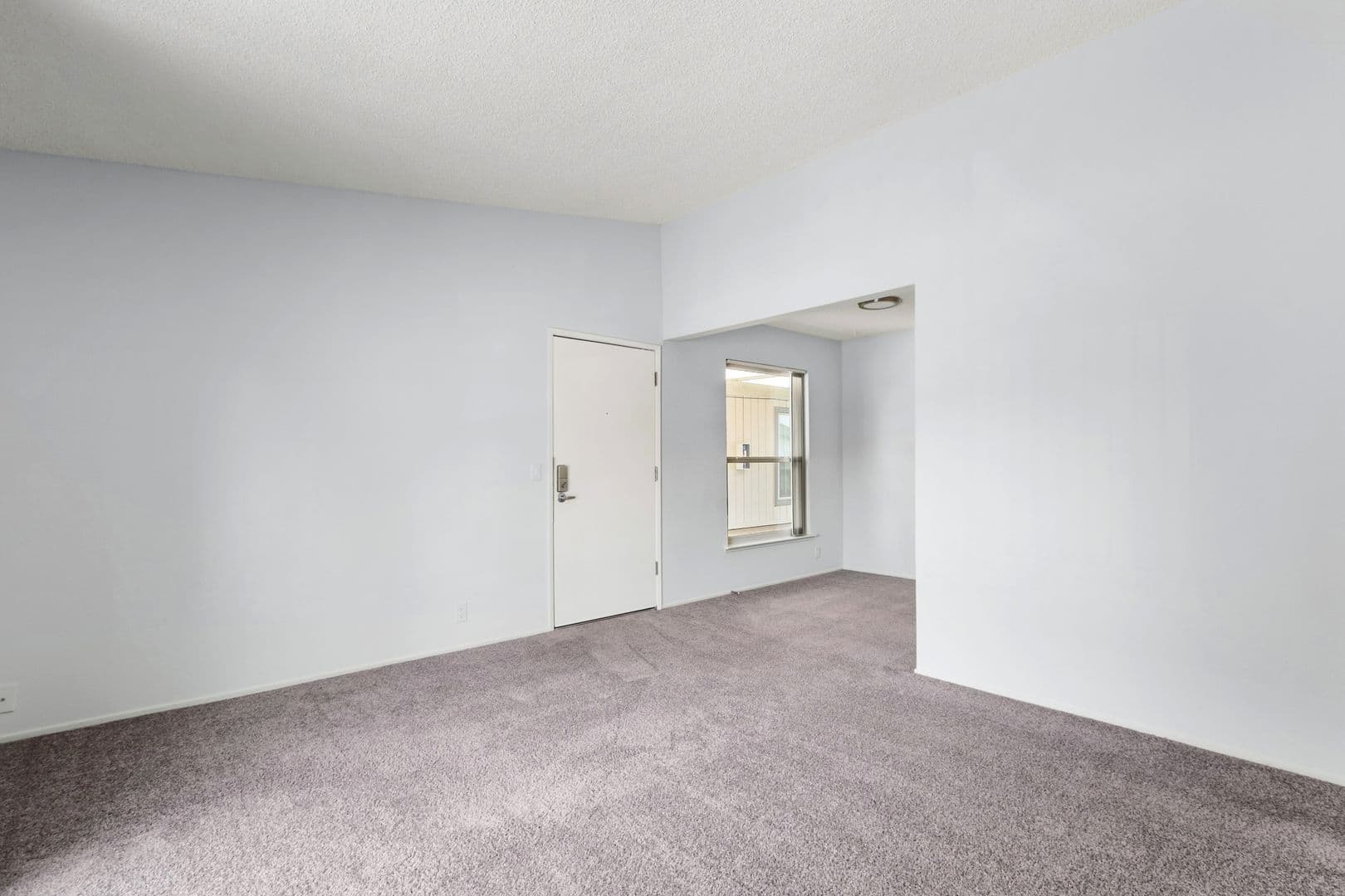 Davis Apartment: 1050 Lake Blvd.
