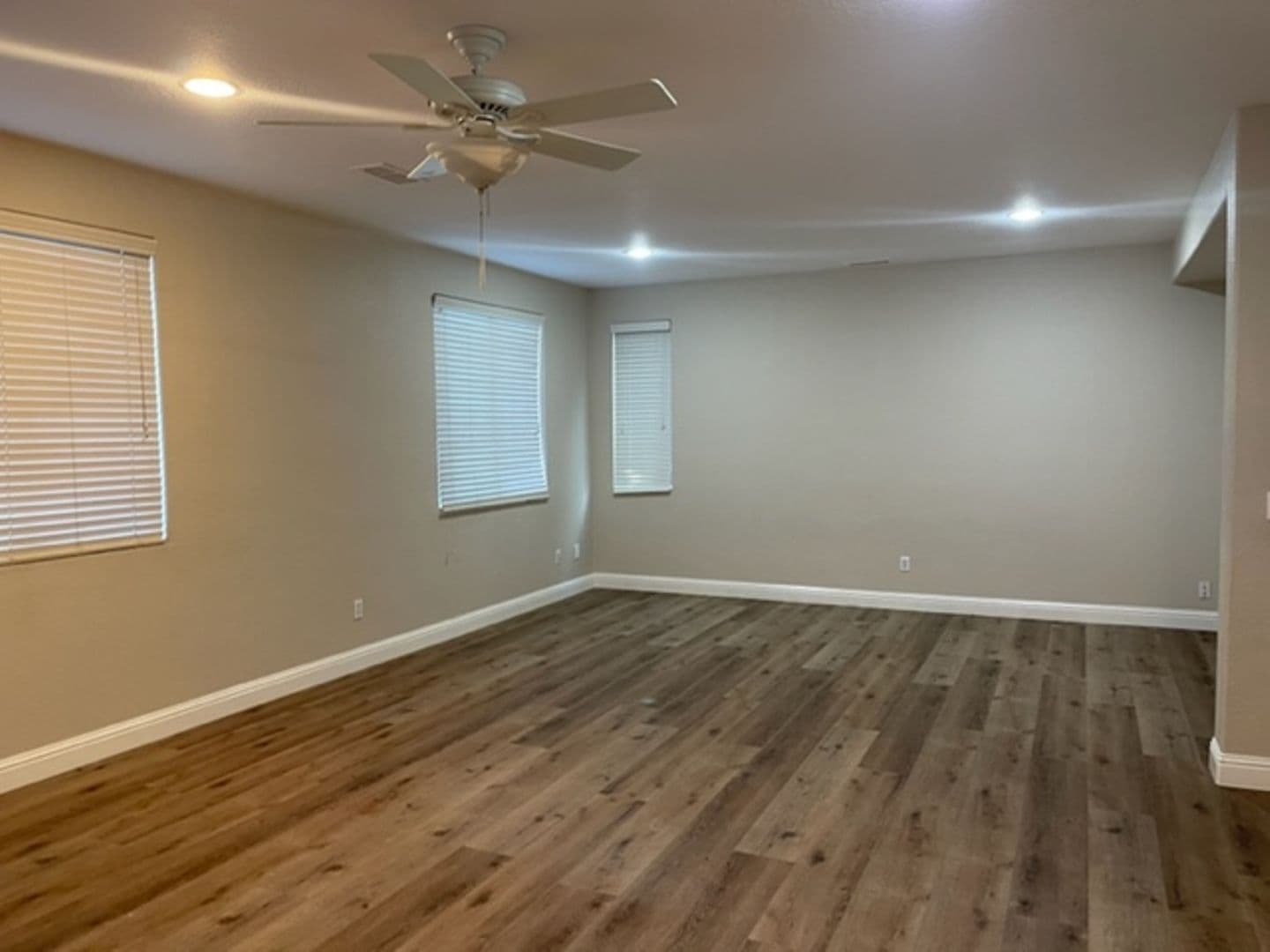 Sacramento House: 3368 Colchester Avenue