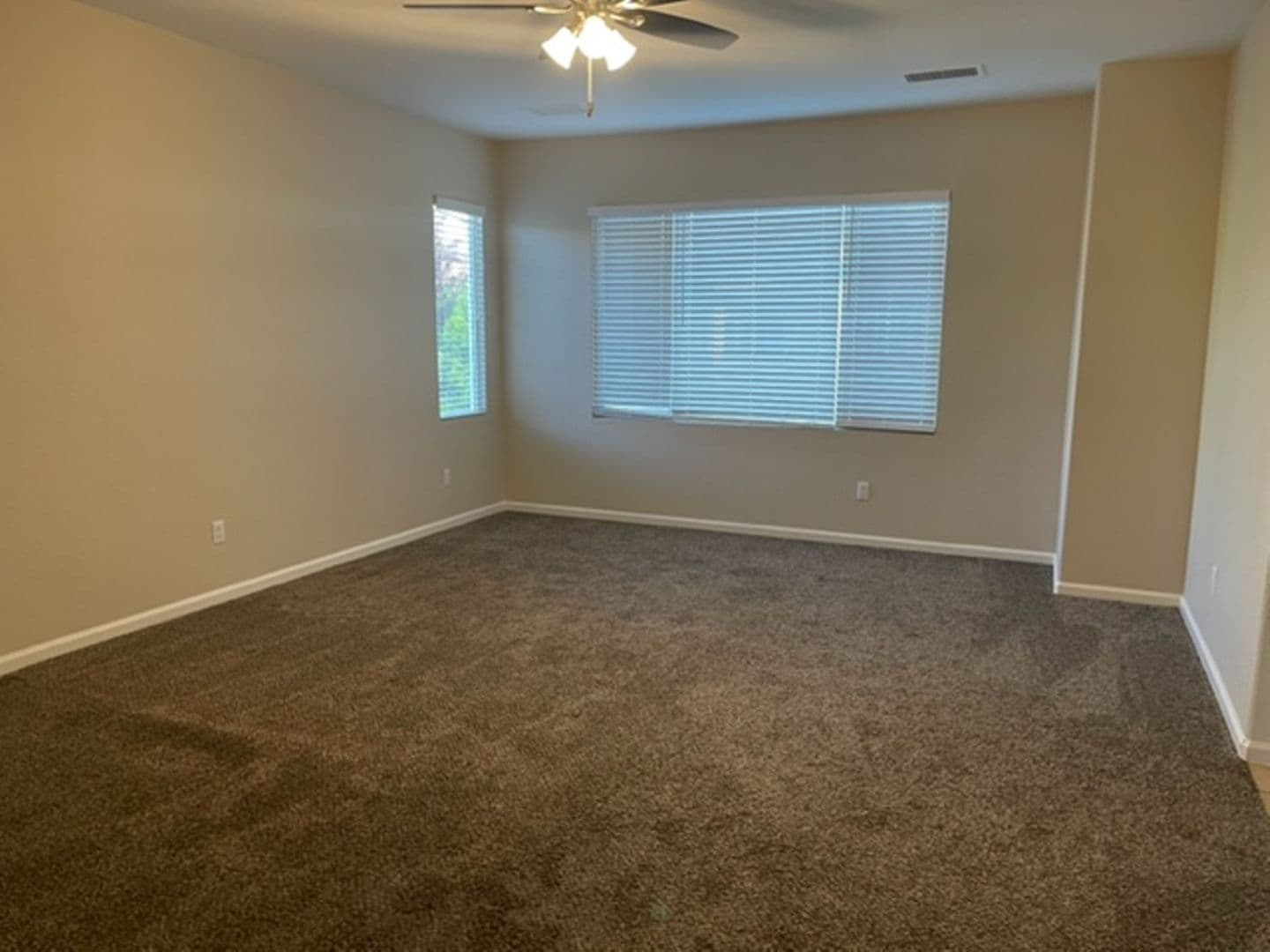 Sacramento House: 3368 Colchester Avenue