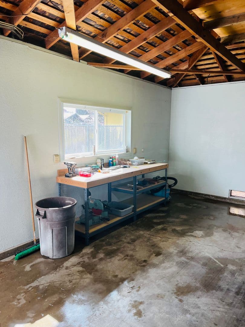 Elk Grove House: 9301 Mazatlan Way