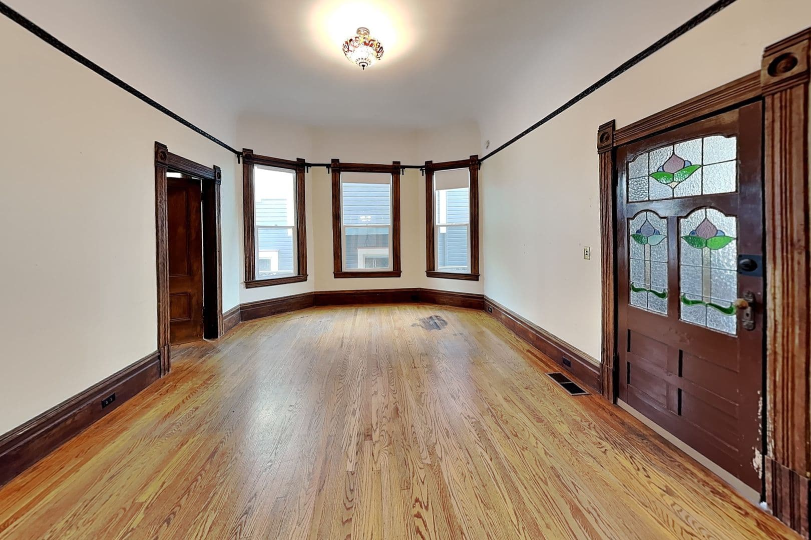 Sacramento Apartment: 2626 J Street