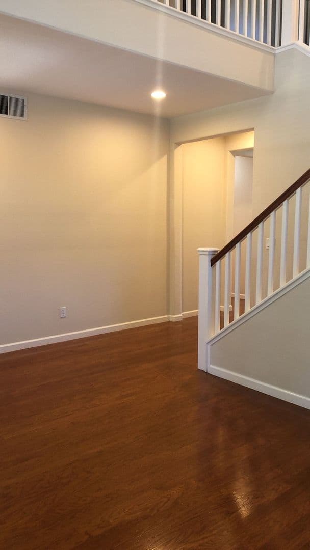 Davis House: 2951 Audubon Cir