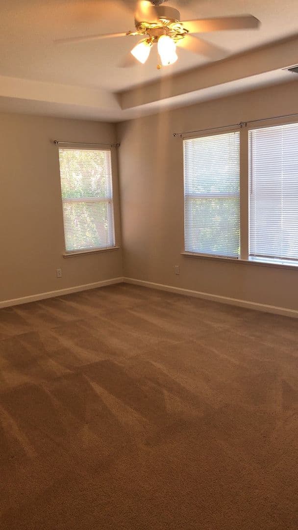 Davis House: 2951 Audubon Cir