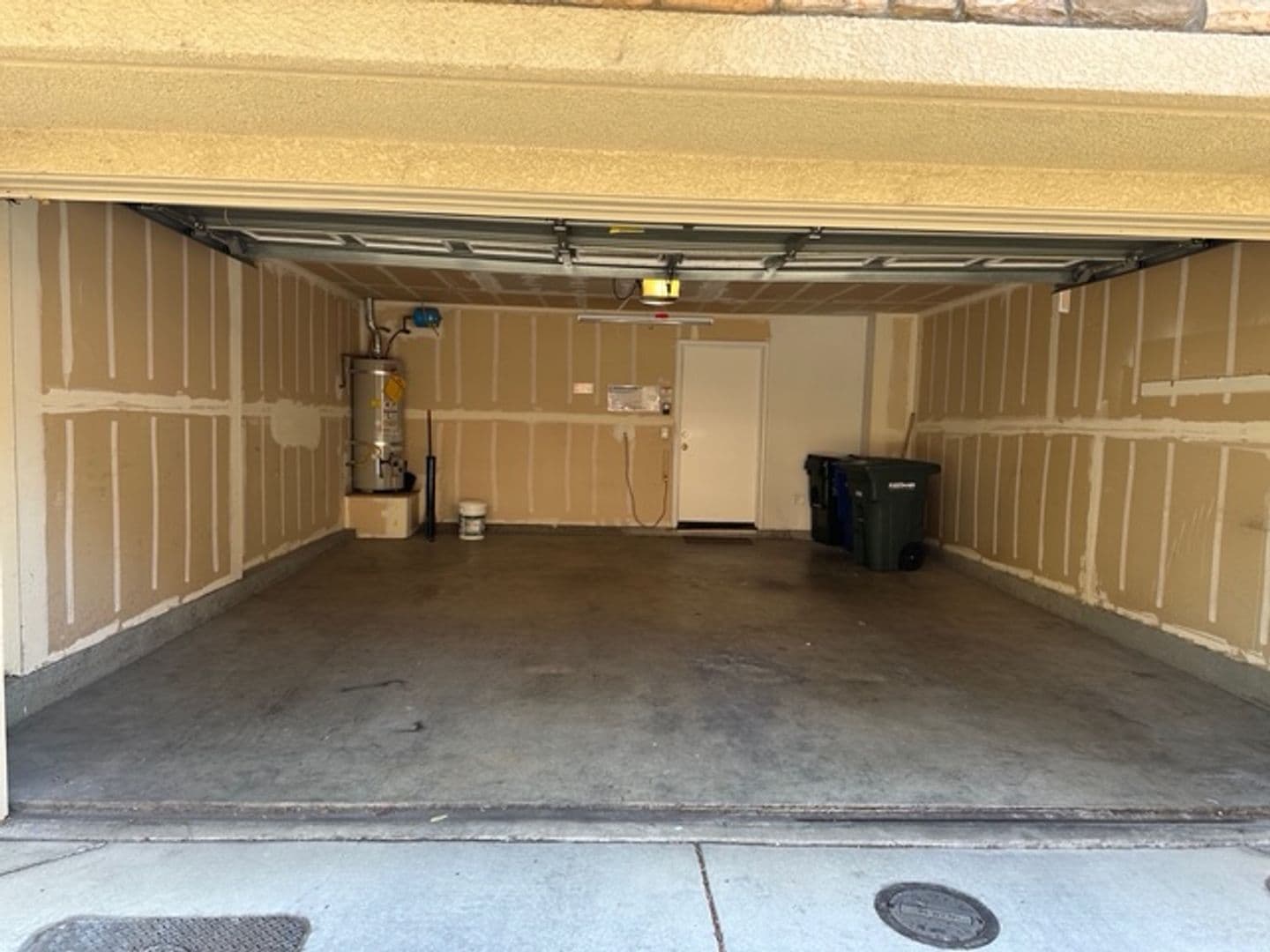 Sacramento Condo: 3301 N Park Dr #3916