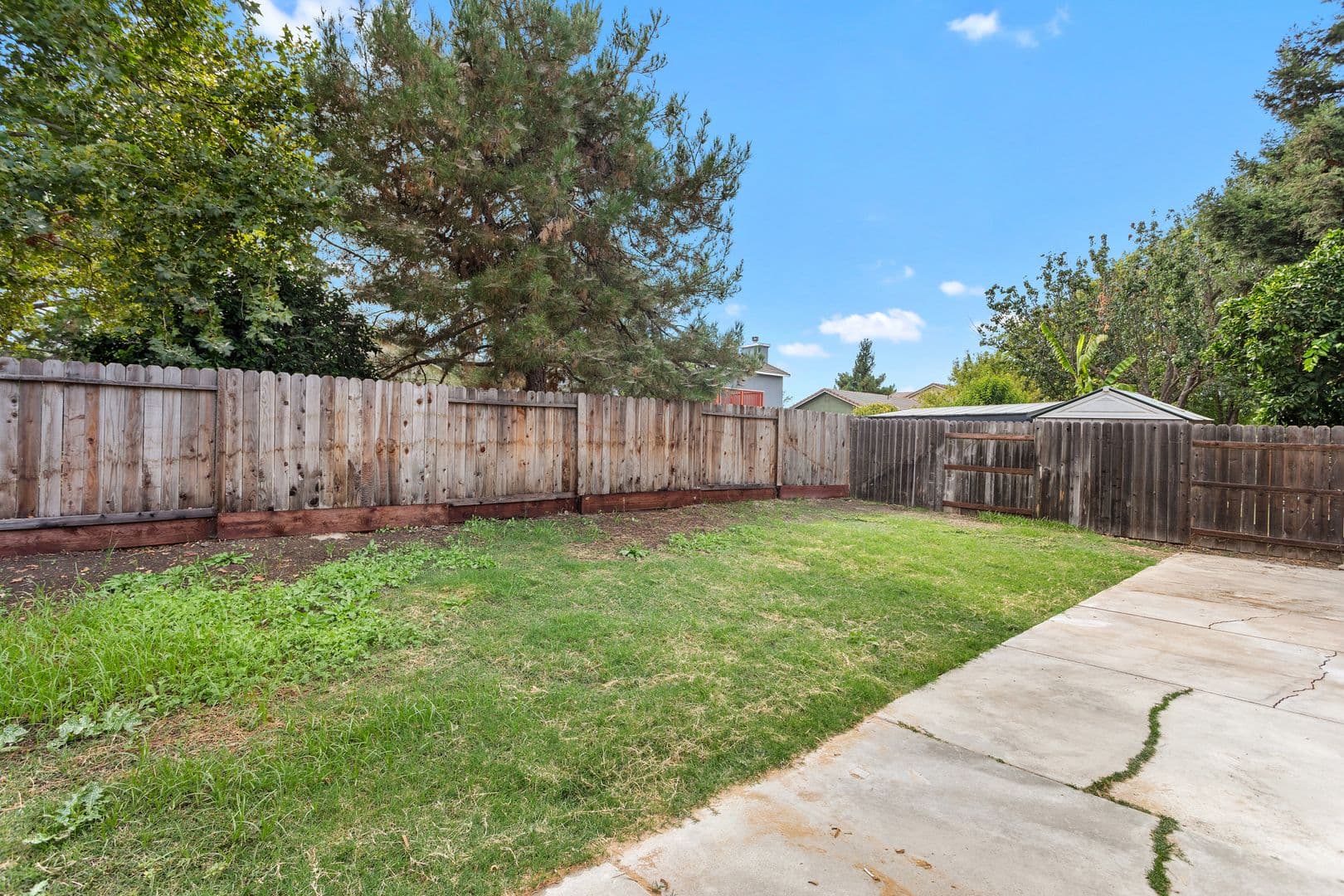 Sacramento House: 5520 Muskingham Way